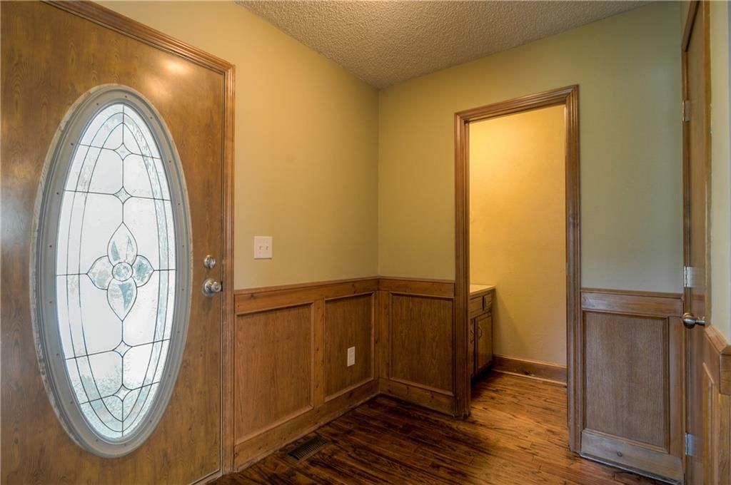 5835 N College Street — photo 7