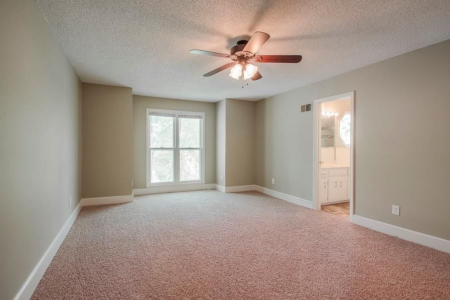 5835 N College Street — photo 32