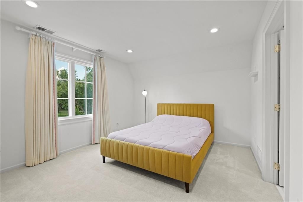 8605 Reinhardt Lane — photo 17
