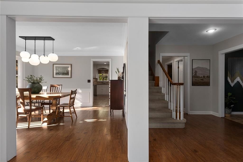 900 Wildbriar Drive — photo 16