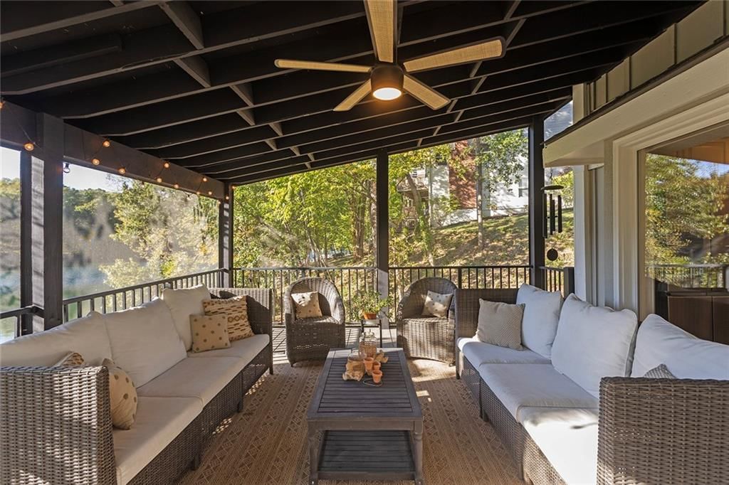 900 Wildbriar Drive — photo 21