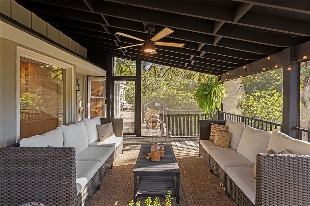 900 Wildbriar Drive — photo 22