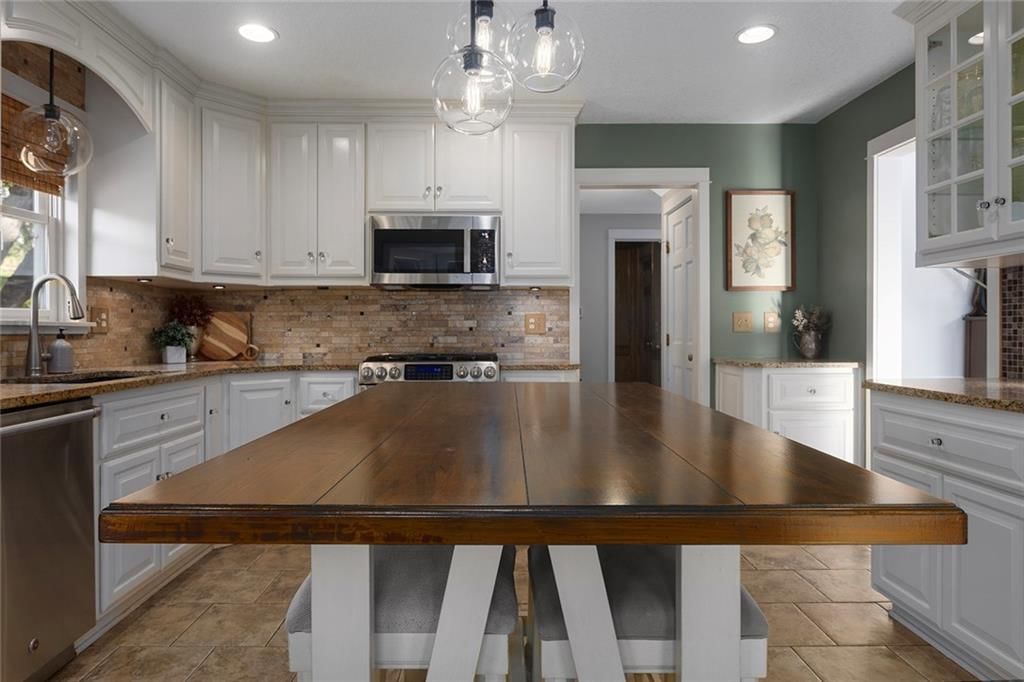 900 Wildbriar Drive — photo 25