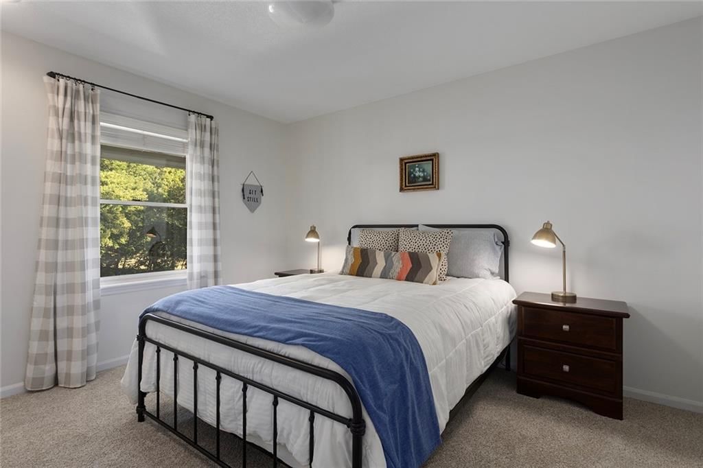 900 Wildbriar Drive — photo 35