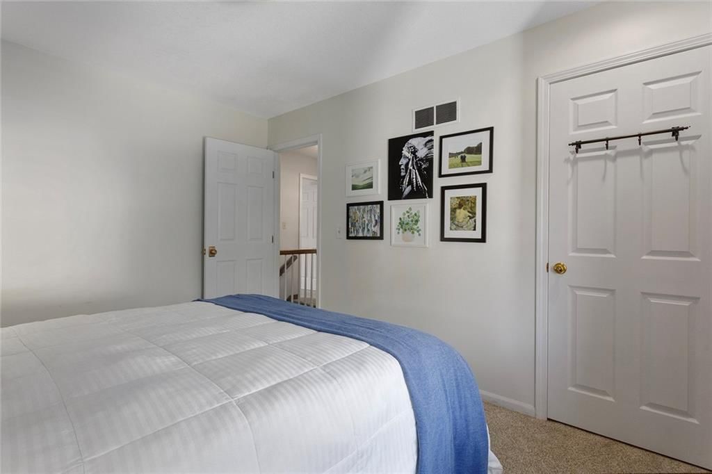 900 Wildbriar Drive — photo 36