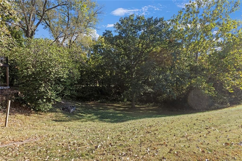 900 Wildbriar Drive — photo 52