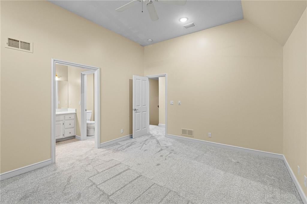Photo 37 of 97 - 20914 W 96th Terrace