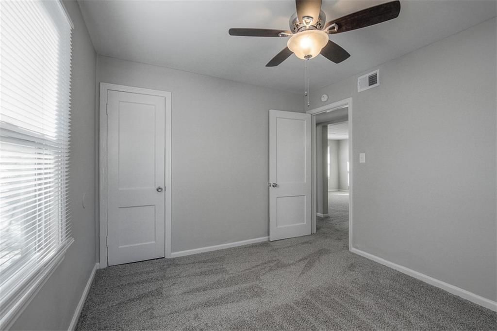 7410 E 57th Street — photo 10
