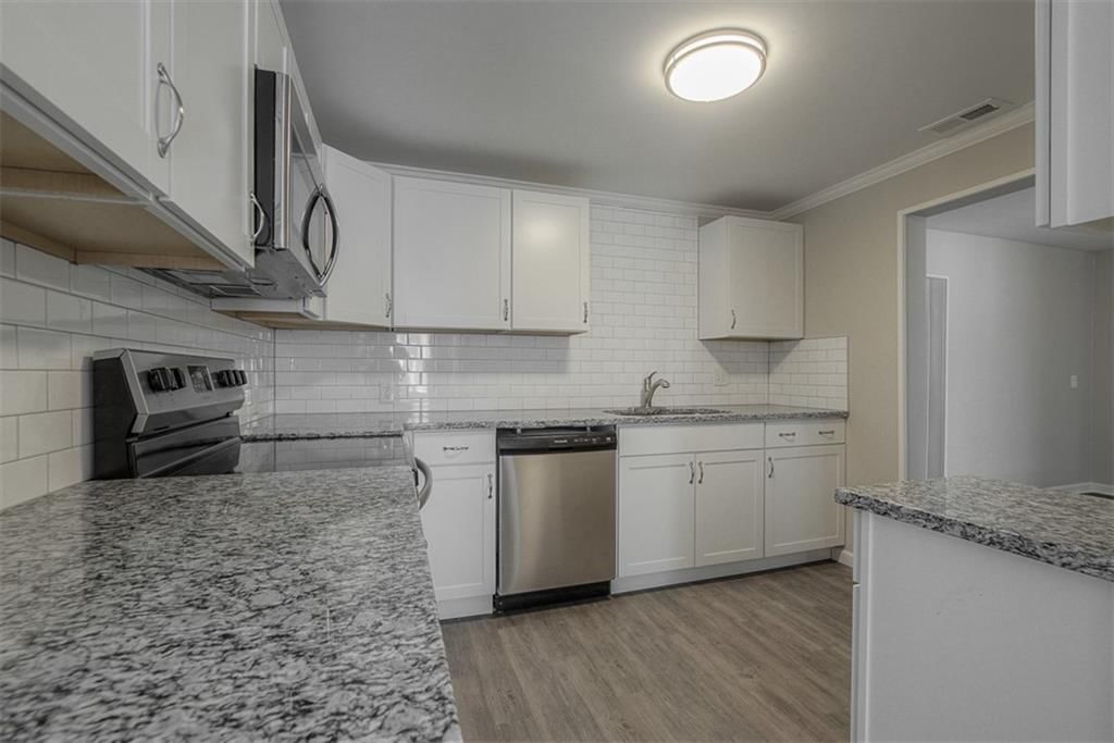 7410 E 57th Street — photo 17