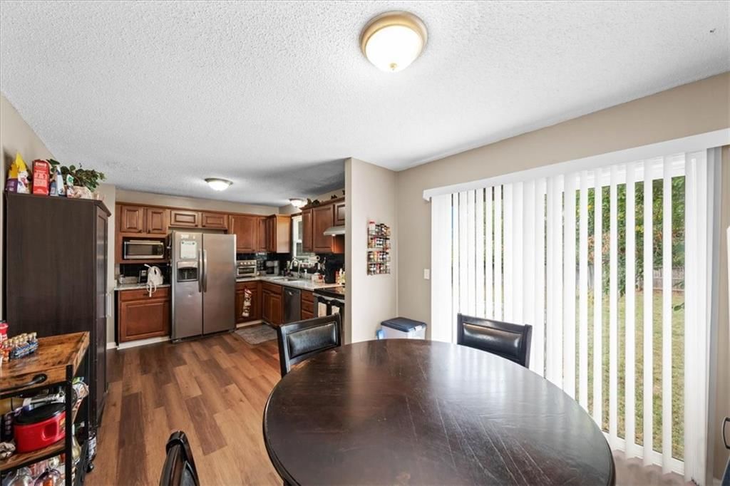 11604 Manchester Avenue — photo 10