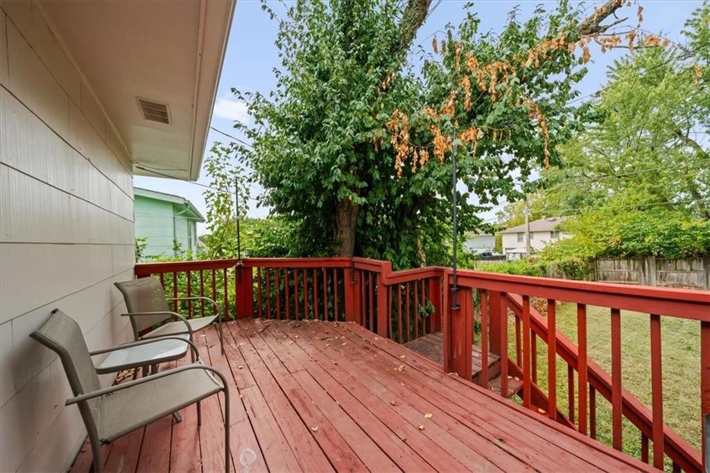 11604 Manchester Avenue — photo 20