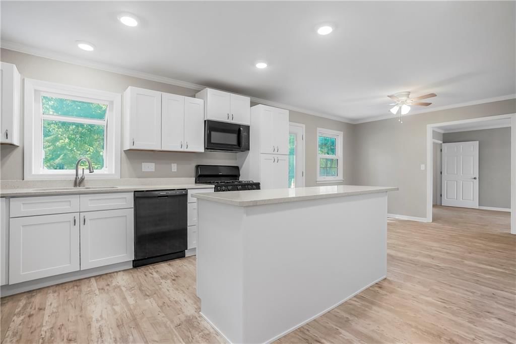 Photo 16 of 46 - 19110 S Sunray Drive
