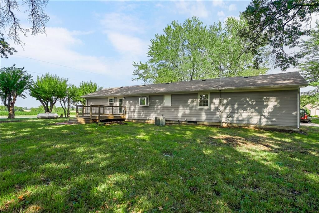 Photo 36 of 46 - 19110 S Sunray Drive