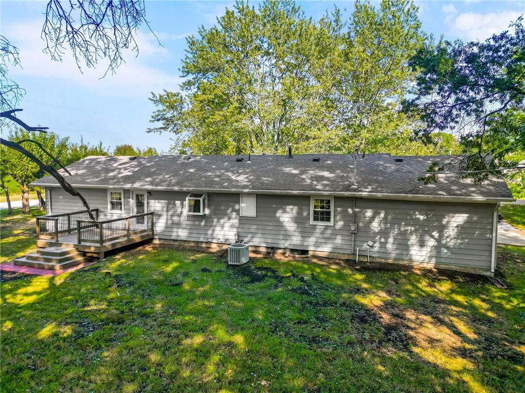 Photo 40 of 46 - 19110 S Sunray Drive