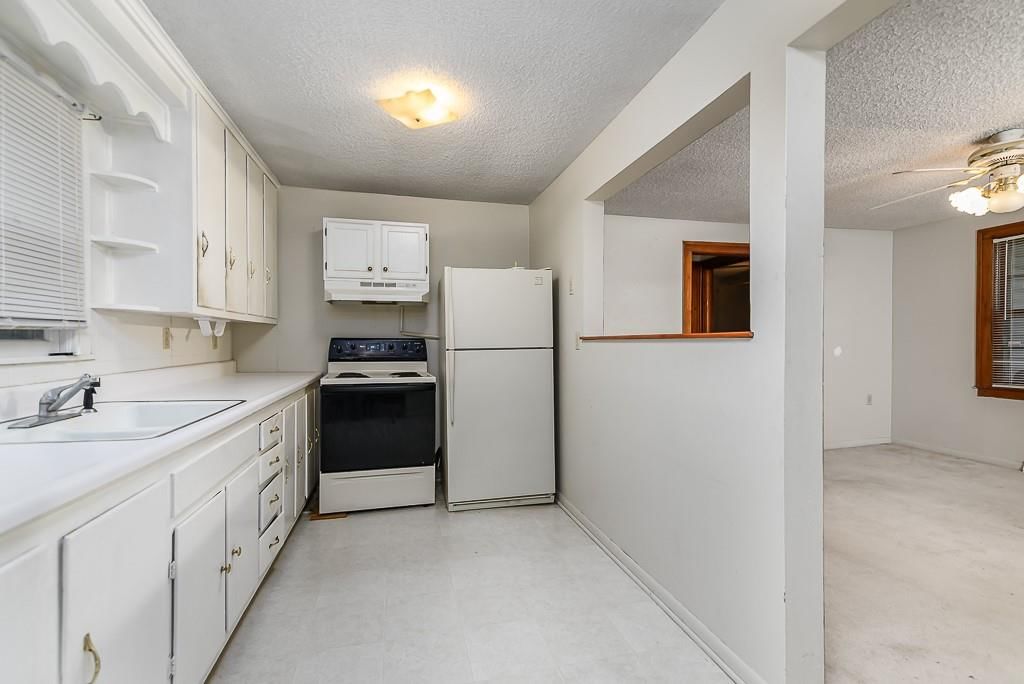 32845 W 84th Street — photo 7