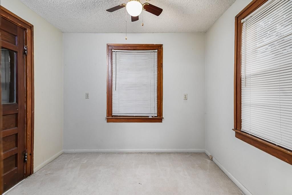 32845 W 84th Street — photo 8