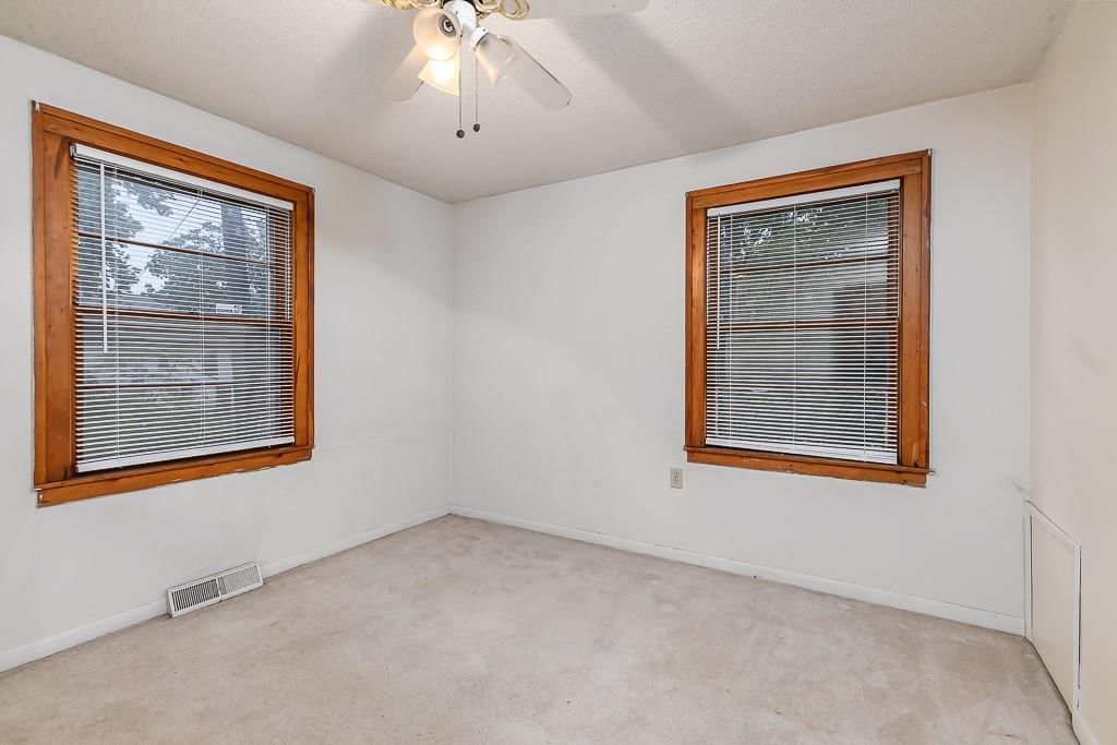 32845 W 84th Street — photo 11
