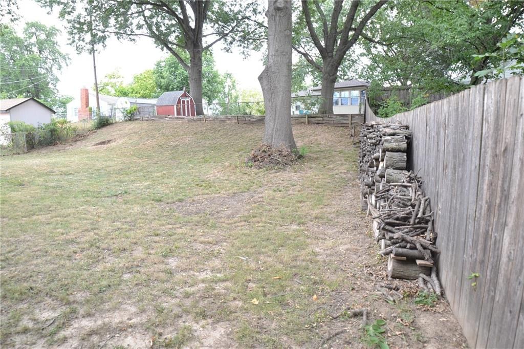 4608 N Agnes Avenue — photo 45