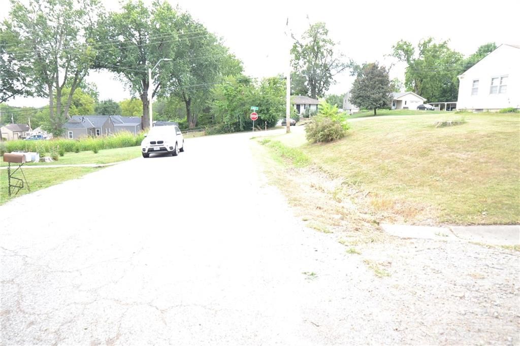4608 N Agnes Avenue — photo 49
