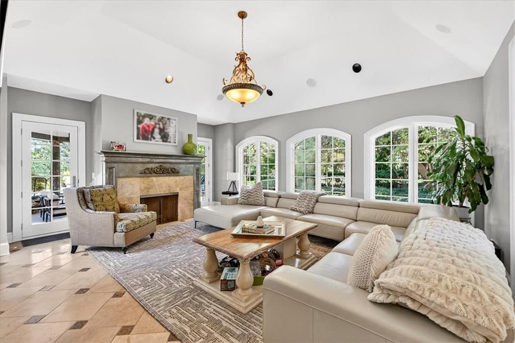 1236 W 57th Street — photo 14