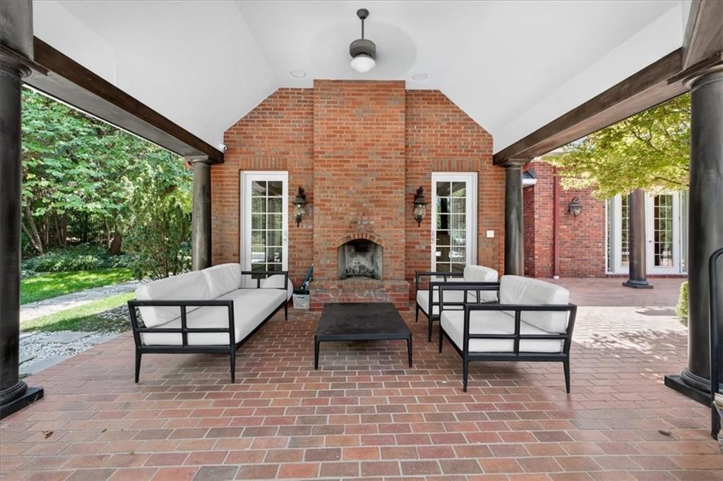 1236 W 57th Street — photo 21