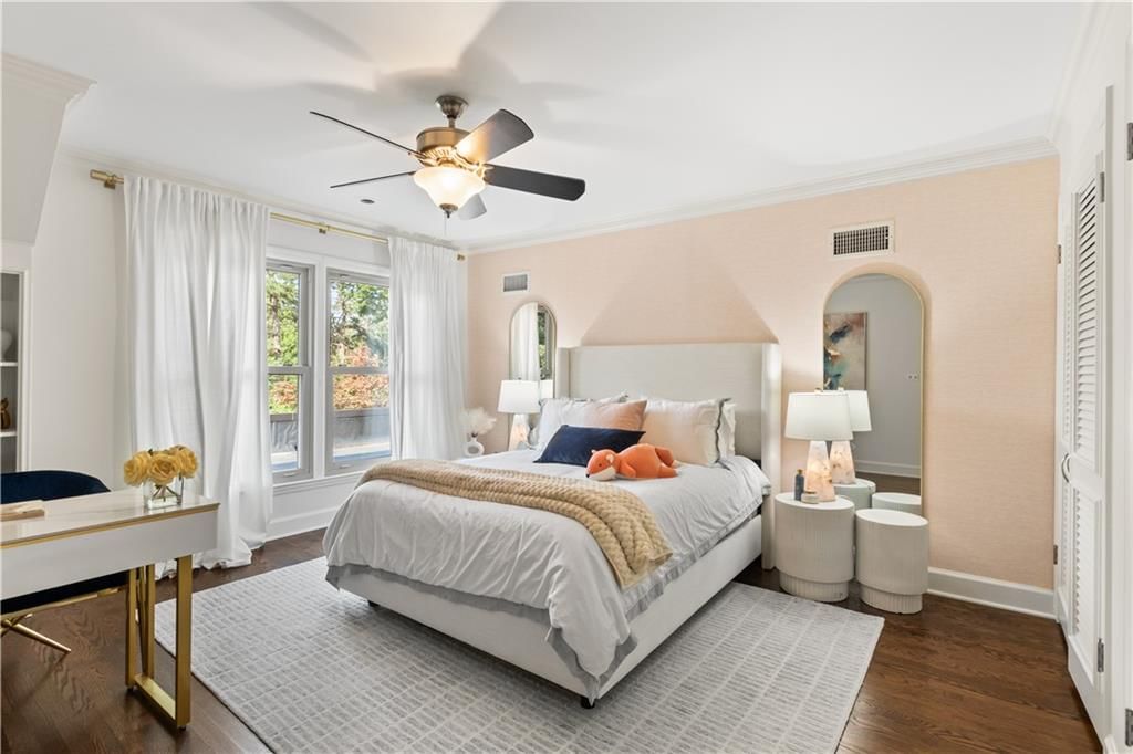 1236 W 57th Street — photo 27