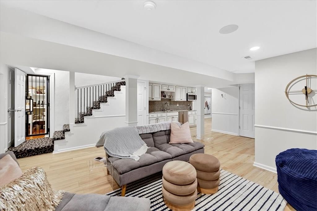 1236 W 57th Street — photo 31