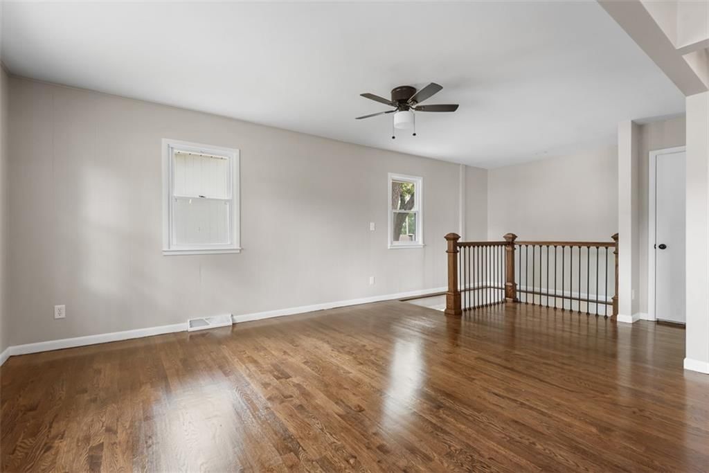 1519 Delaware Street — photo 10
