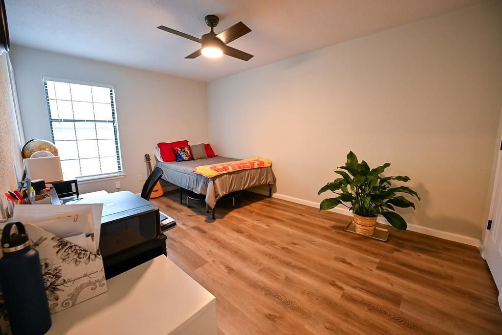 2100 NW 12th Street — photo 11