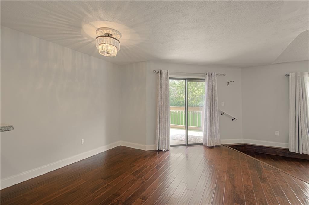 12225 Charlotte Street — photo 7