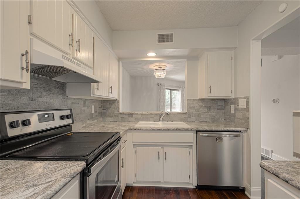 12225 Charlotte Street — photo 16