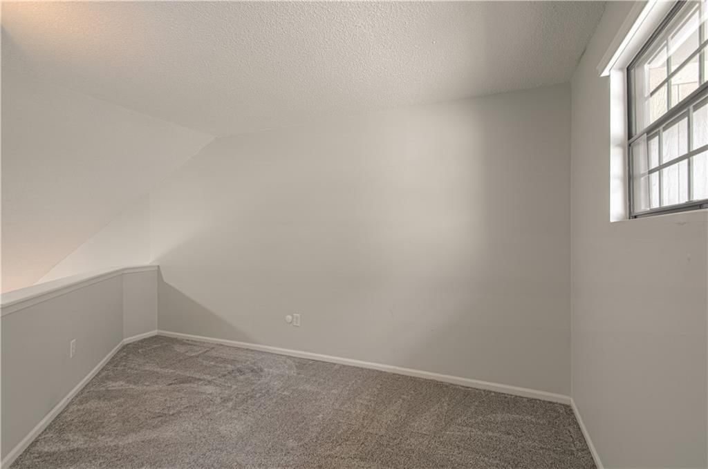 12225 Charlotte Street — photo 19