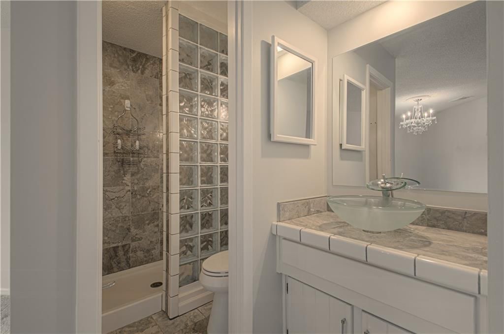 12225 Charlotte Street — photo 24