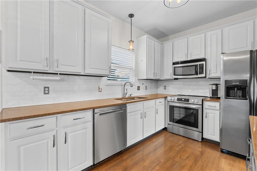 1222 SW Arbor Park Drive — photo 13