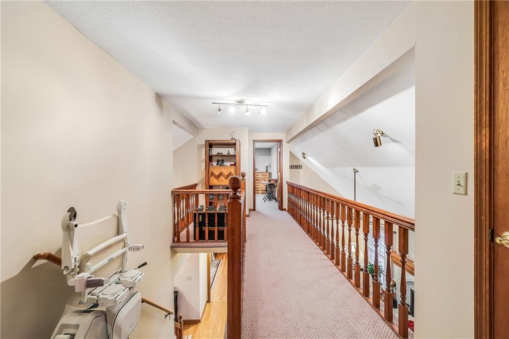 904 NW Oakridge Drive — photo 22