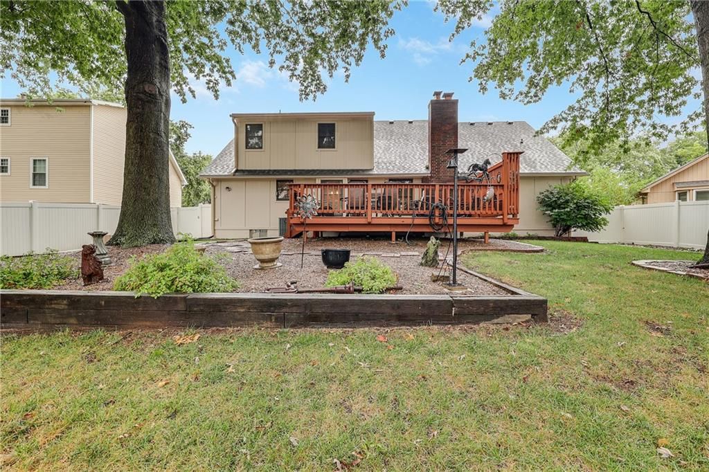 904 NW Oakridge Drive — photo 35