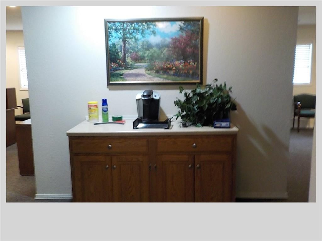 1003 W 11th Street — photo 17