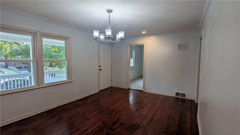 5638 S Benton Avenue — photo 7