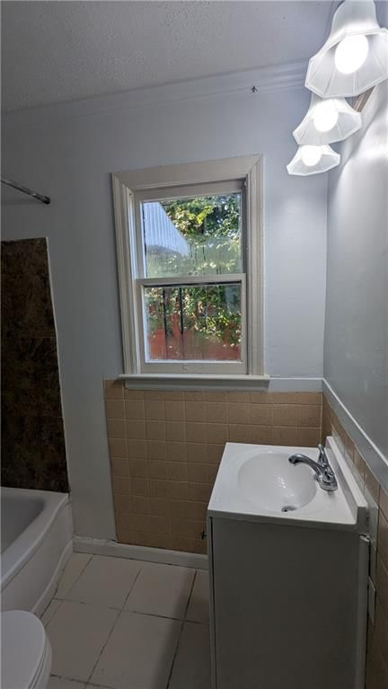 5638 S Benton Avenue — photo 32