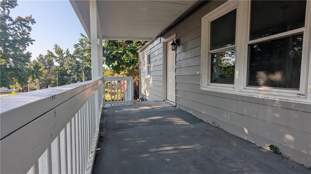 5638 S Benton Avenue — photo 34