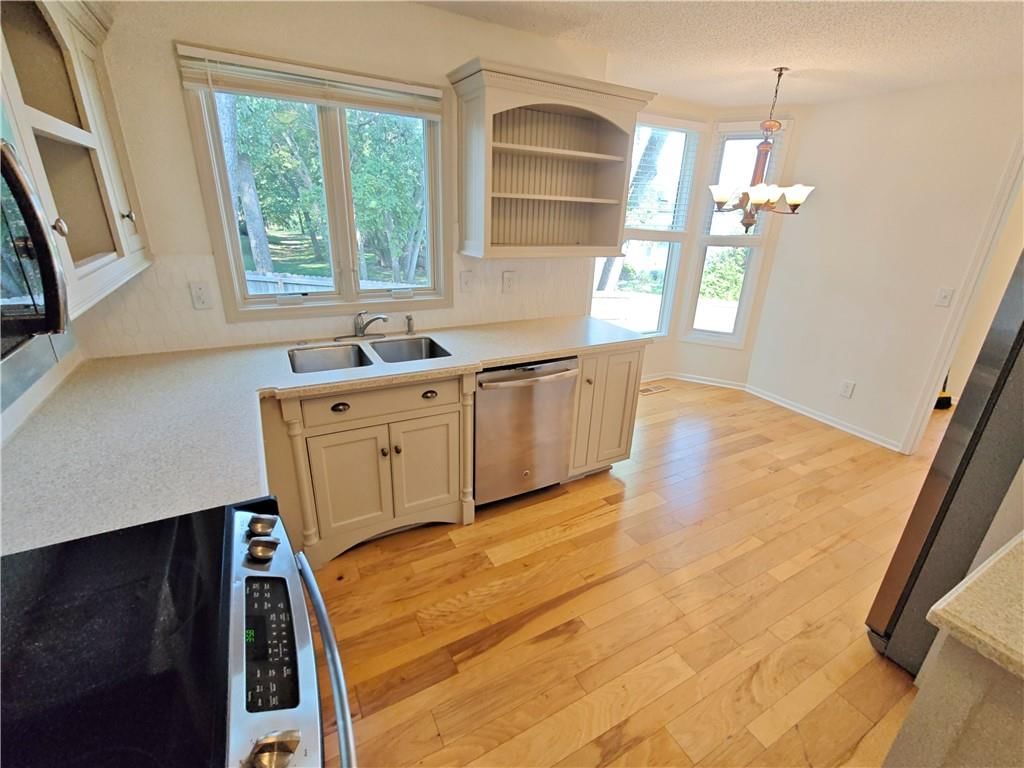 12449 Barkley Street — photo 7
