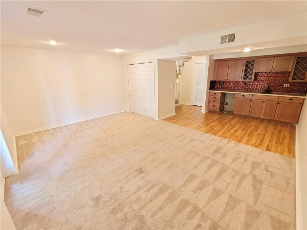 12449 Barkley Street — photo 24