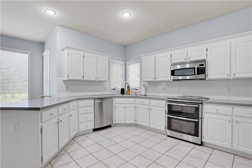 13163 Kessler Street — photo 7