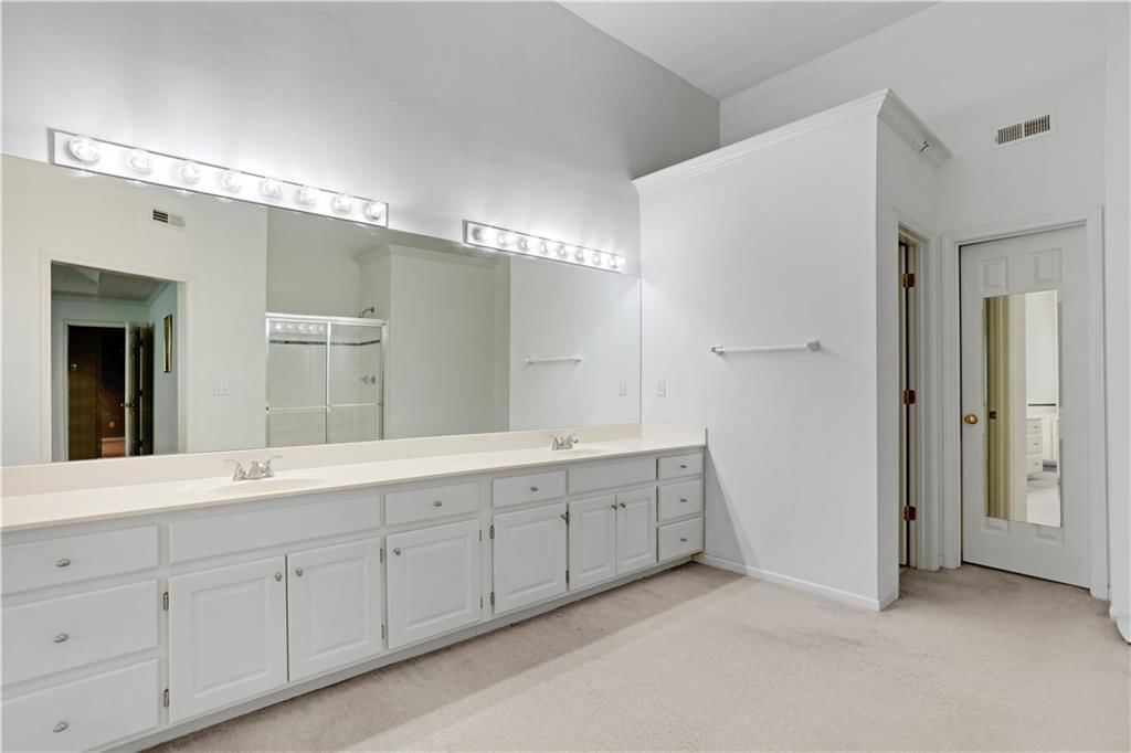 13163 Kessler Street — photo 20