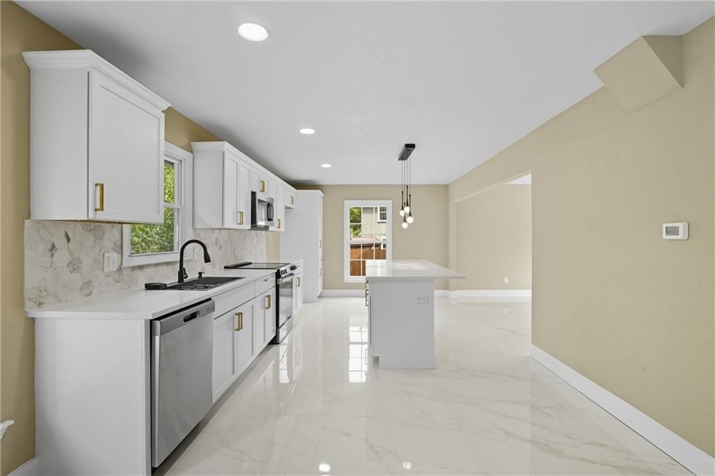 10528 Wenzel Avenue — photo 12