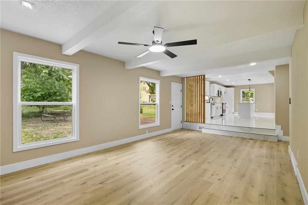 10528 Wenzel Avenue — photo 16