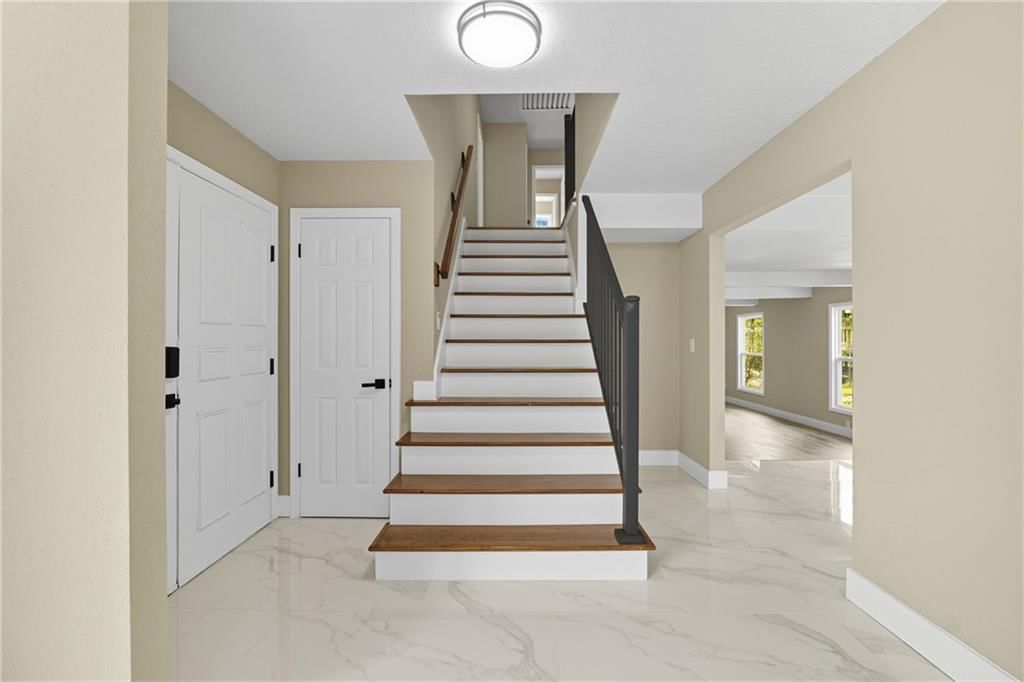 10528 Wenzel Avenue — photo 24