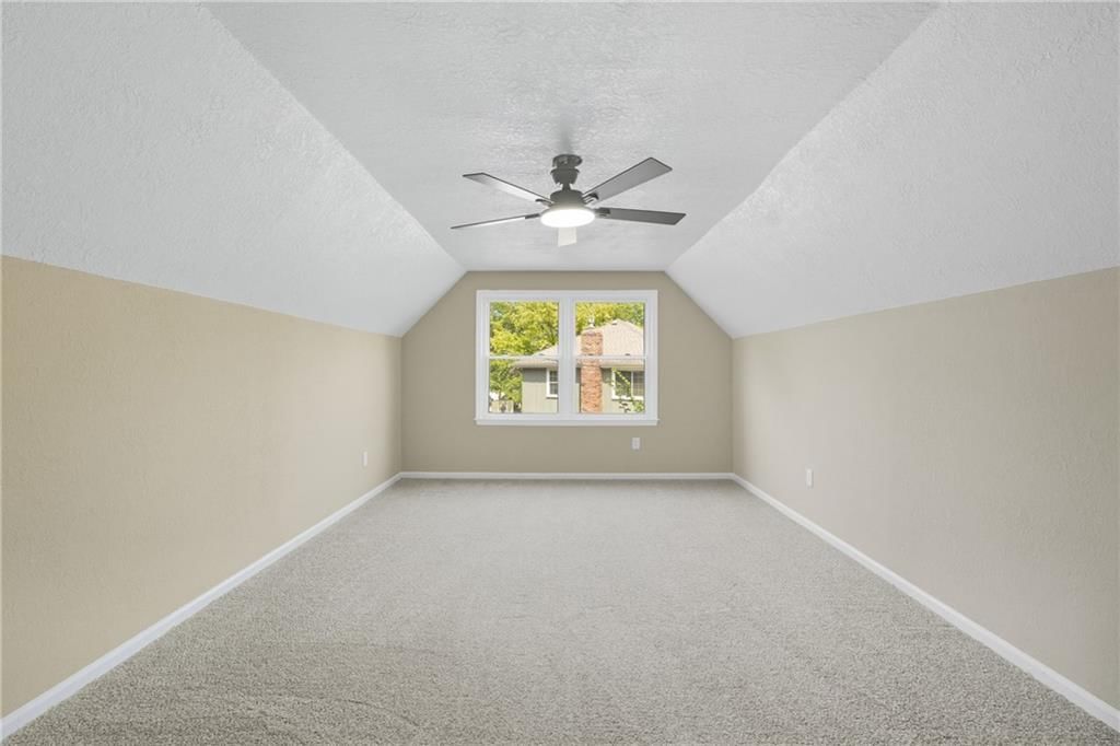 10528 Wenzel Avenue — photo 25