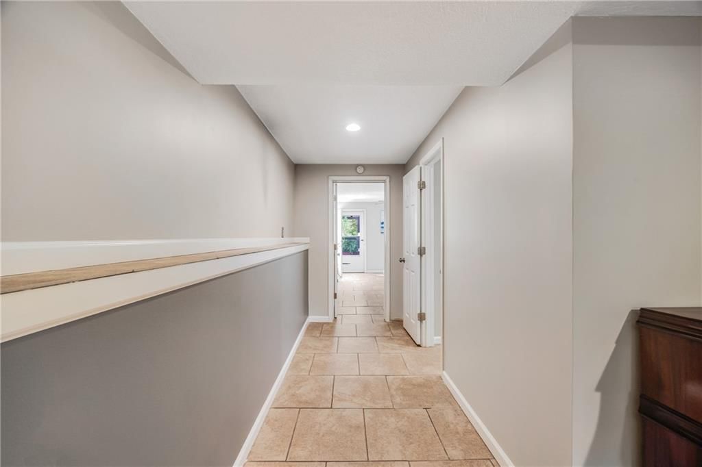 1000 SW Lakeview Boulevard — photo 30