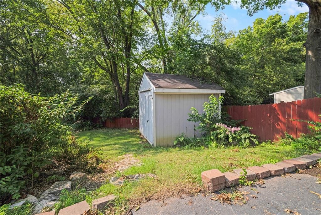 1000 SW Lakeview Boulevard — photo 39